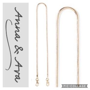 Anna & Ava mask lanyard gold approximately 26”